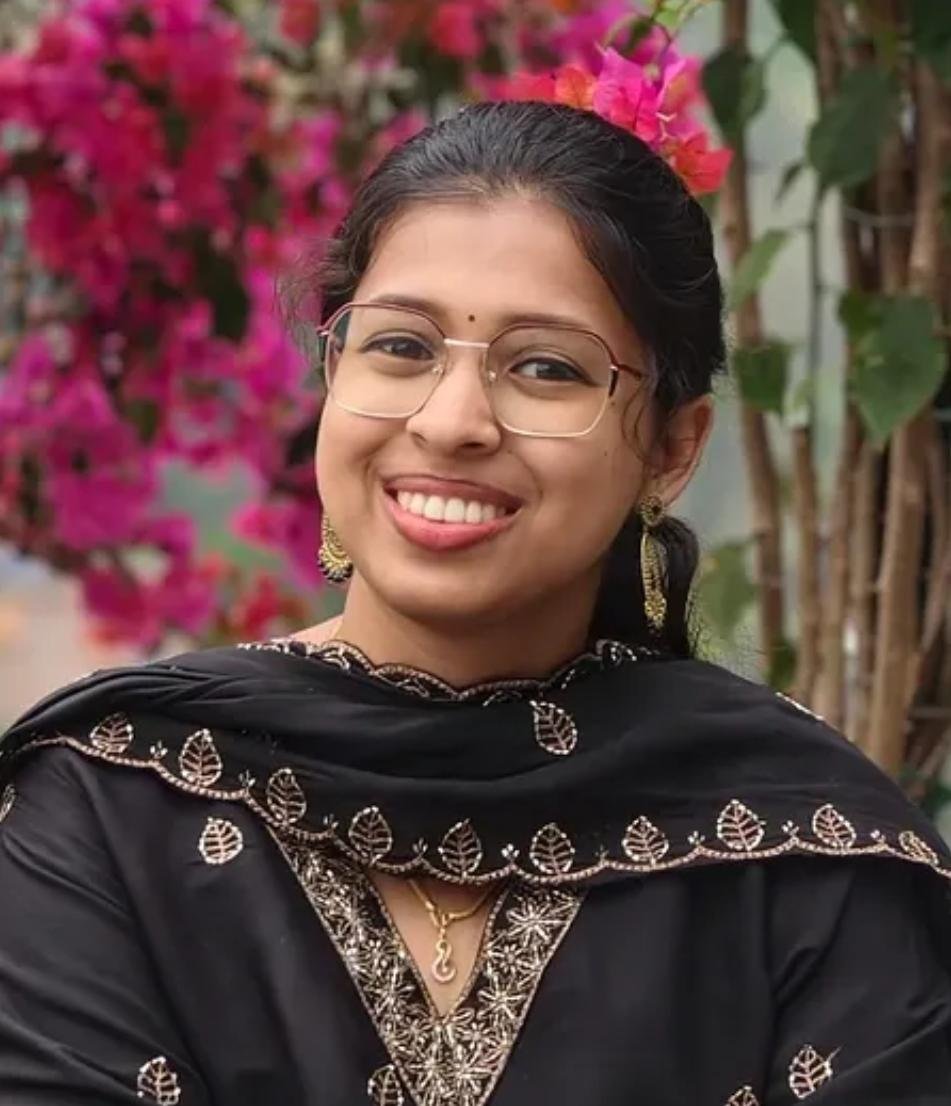 Adhna Thomas